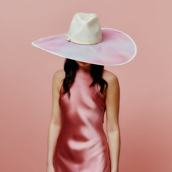 wide brim coloured fedora