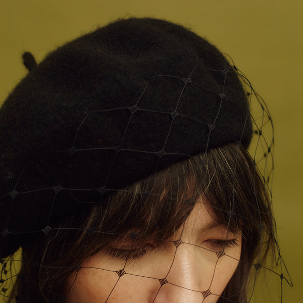 Montmartre Black Veiled Wool Beret