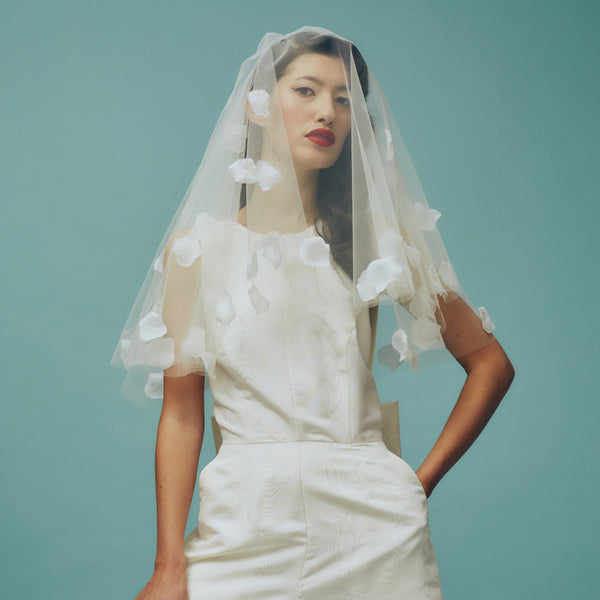 Marjorelle White Tulle Veil With Rose Petals