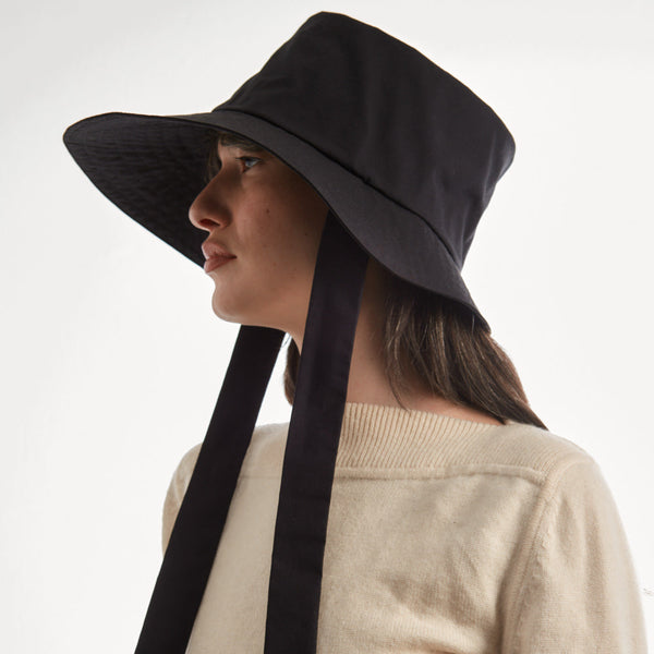 Tempest Rain Hat - Black