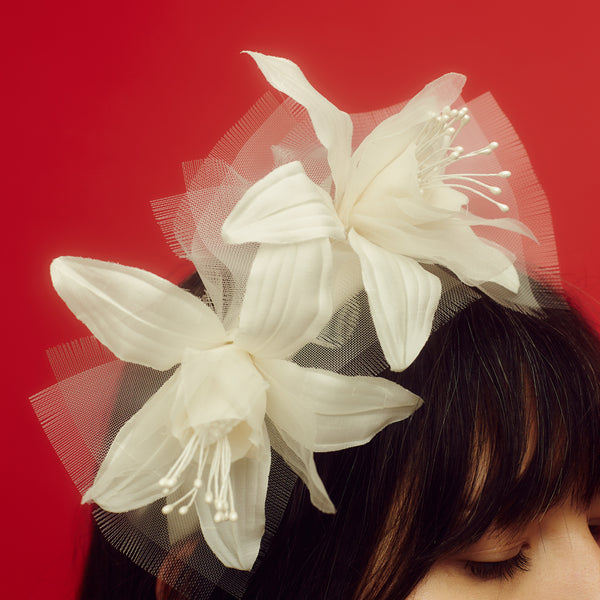 awon golding headband with silk lilies and frayed crinoline, details